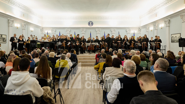 GALERIE FOTO | A fost redeschisă Sala Unirii de la AMTAP, locul în care Sfatul Țării a votat Unirea Basarabiei cu România