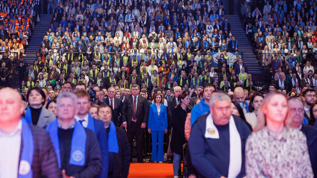 Maia Sandu, la Forumul Sindical Național: „O economie puternică pornește de la oameni pregătiți și motivați” Maia Sandu, la Forumul Sindical Național: „O economie puternică pornește de la oameni pregătiți și motivați”