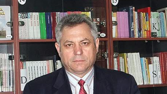 Doliu în literatură. Scriitorul și publicistul Alexandru Bantoș s-a stins din viață Doliu în literatură. Scriitorul și publicistul Alexandru Bantoș s-a stins din viață