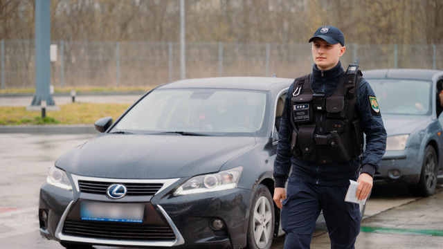 Frontiera de stat, traversată de peste 48 de mii de ori în ultimele 24 de ore. Câți cetățeni străini au primit refuz de intrare