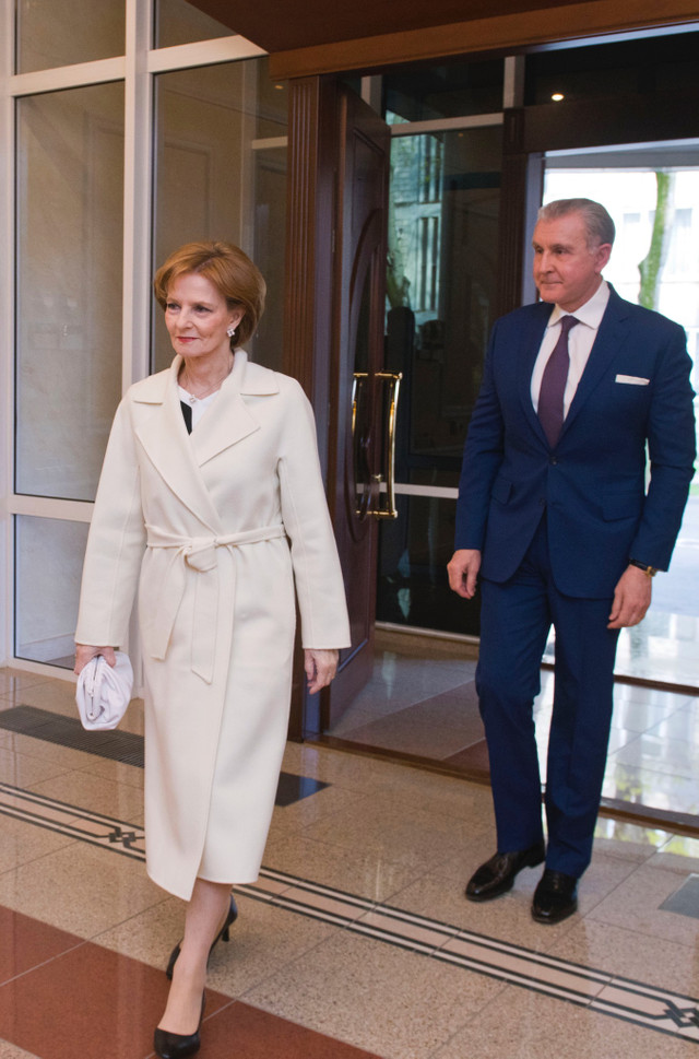 Maia Sandu a primit vizita Majestății Sale Margareta, Custodele Coroanei Române, și a Principelui Radu la Președinție (FOTO)
