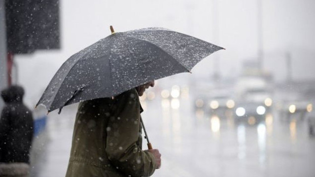 METEO | Prima săptămână din aprilie va fi ploioasă, cu vreme închisă METEO | Prima săptămână din aprilie va fi ploioasă, cu vreme închisă