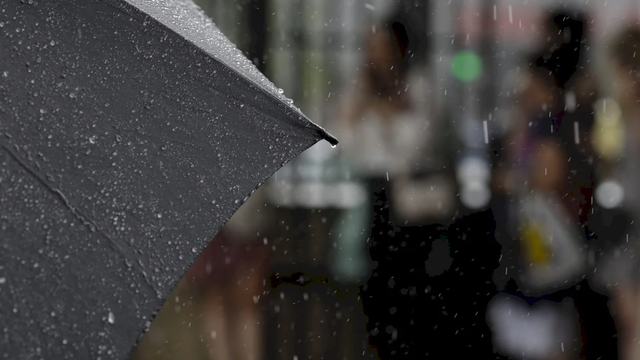 METEO: Vreme posomorâtă și ploi. Ce temperaturi vom avea astăzi, 3 aprilie METEO: Vreme posomorâtă și ploi. Ce temperaturi vom avea astăzi, 3 aprilie