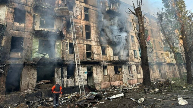 ONU denunță „disprețul fără limite al Rusiei pentru viața civililor”, după ce au fost uciși copii în atacul de la Krivoi Rog
ONU denunță „disprețul fără limite al Rusiei pentru viața civililor”, după ce au fost uciși copii în atacul de la Krivoi Rog