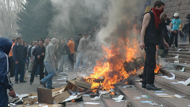 Se împlinesc 16 ani de la protestele violente din 7 aprilie 2009 Se împlinesc 16 ani de la protestele violente din 7 aprilie 2009