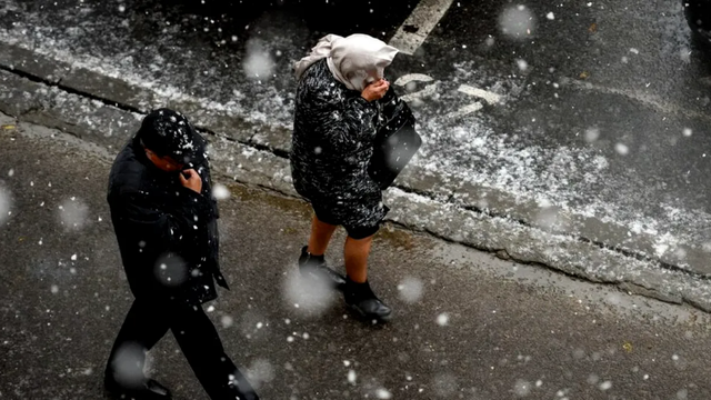 Val de frig în Europa de Est. Fenomenul care a lovit România și Republica Moldova în mijlocul primăverii, explicat de meteorologi Val de frig în Europa de Est. Fenomenul care a lovit România și Republica Moldova în mijlocul primăverii, explicat de meteorologi