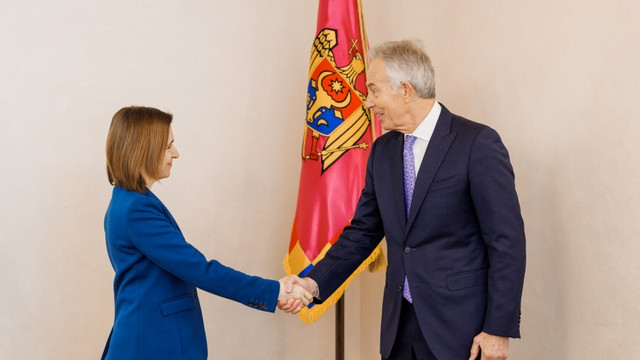 Președinta Maia Sandu s-a întâlnit cu fostul prim-ministru britanic, Tony Blair. Despre ce au discutat Președinta Maia Sandu s-a întâlnit cu fostul prim-ministru britanic, Tony Blair. Despre ce au discutat