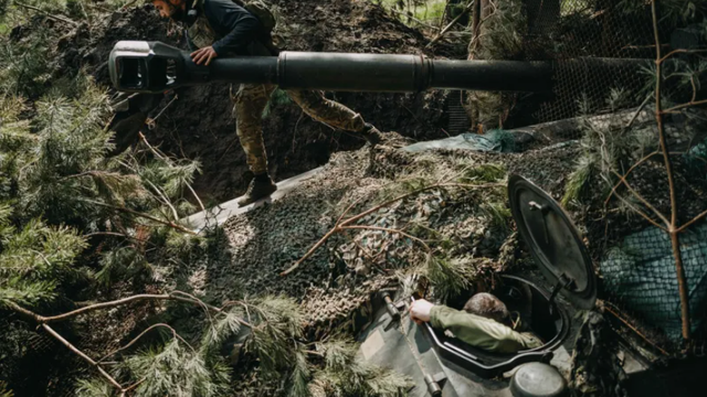 Depășită în raport de 10 la 1: Armata ucraineană susține că pe un sector de front din Donețk rușii presează cu forțe „incredibile” de infanterie Depășită în raport de 10 la 1: Armata ucraineană susține că pe un sector de front din Donețk rușii presează cu forțe „incredibile” de infanterie