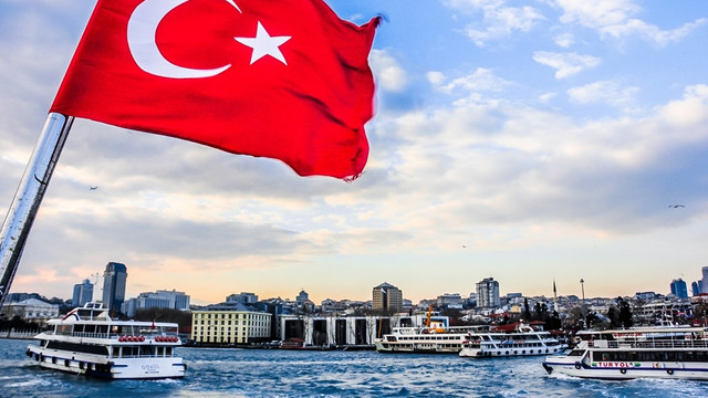 Călătorii în Turcia, cu buletinul. Ce schimbări aduce implementarea cărților de identitate
 Călătorii în Turcia, cu buletinul. Ce schimbări aduce implementarea cărților de identitate