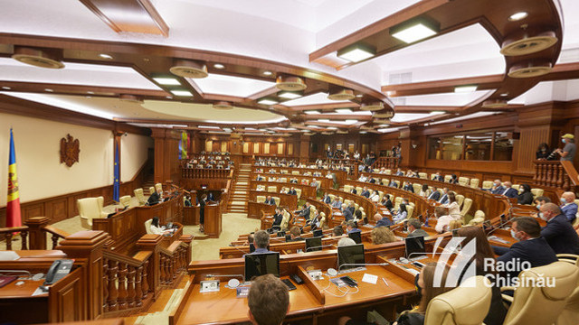 Deputații se întrunesc joi în ședință plenară. Biroul permanent a aprobat ordinea de zi