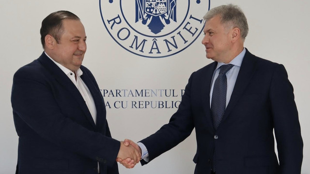 Noi oportunități de colaborare în sprijinul cetățenilor din Republica Moldova, discutate de ambasadorul Victor Chirilă și directorul general al DRRM Noi oportunități de colaborare în sprijinul cetățenilor din Republica Moldova, discutate de ambasadorul Victor Chirilă și directorul general al DRRM