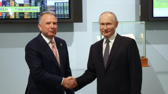 Emisarul lui Trump s-a văzut cu Putin la Sankt Petersburg pentru discuții în privința Ucrainei. Președintele SUA: „Rusia să se miște” Emisarul lui Trump s-a văzut cu Putin la Sankt Petersburg pentru discuții în privința Ucrainei. Președintele SUA: „Rusia să se miște”