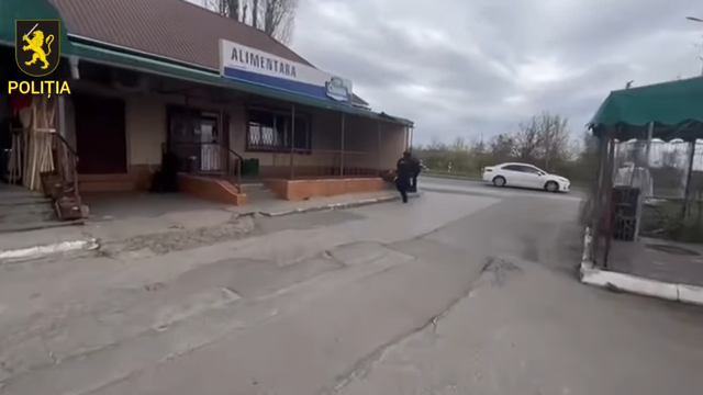 VIDEO | Un condamnat abia eliberat din închisoare se întoarce după gratii. Poliția l-a arestat astăzi pe Dorin Sușițchi VIDEO | Un condamnat abia eliberat din închisoare se întoarce după gratii. Poliția l-a arestat astăzi pe Dorin Sușițchi