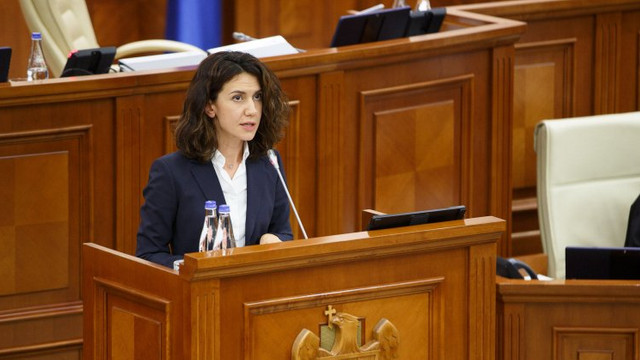 Olesea Stamate, exclusă din Comisia juridică, numiri și imunități Olesea Stamate, exclusă din Comisia juridică, numiri și imunități