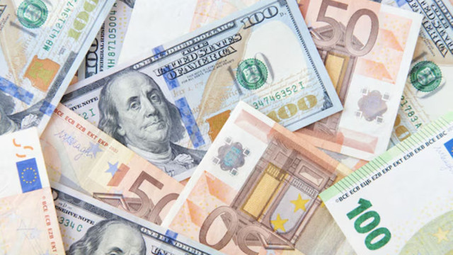 Cât valorează un euro și un dolar. Cursul valutar stabilit de BNM pentru astăzi, 17 aprilie