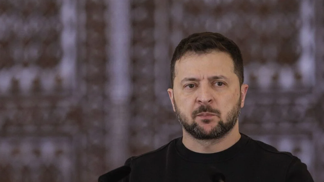 În mesajul de Paște, Zelenski le cere ucrainenilor să nu-și piardă speranța că pacea va reveni în țara lor: „Știm ce apărăm. Știm pentru ce luptăm. Pentru cine și de dragul cui” În mesajul de Paște, Zelenski le cere ucrainenilor să nu-și piardă speranța că pacea va reveni în țara lor: „Știm ce apărăm. Știm pentru ce luptăm. Pentru cine și de dragul cui”