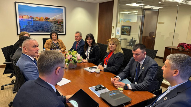 Anca Dragu la reuniunea Constituenței FMI și Băncii Mondiale: „R. Moldova demonstrează că prin reforme și parteneriate strategice poate construi un viitor european stabil” Anca Dragu la reuniunea Constituenței FMI și Băncii Mondiale: „R. Moldova demonstrează că prin reforme și parteneriate strategice poate construi un viitor european stabil”