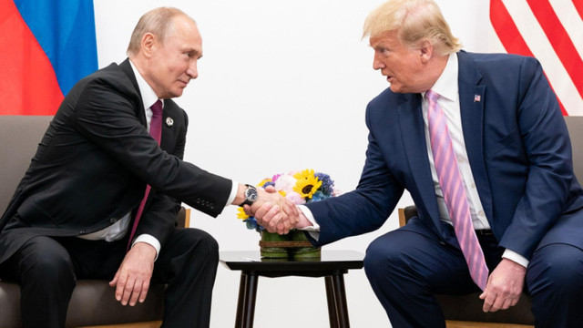 Donald Trump vrea să stăpânească SUA așa cum Vladimir Putin face cu Rusia, spune fostul său consilier pentru securitate națională