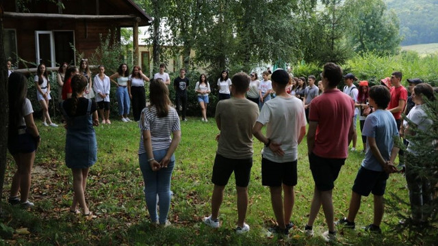Circa 100 de tabere vor activa în Chișinău în sezonul estival. Biletele se scumpesc cu 10%
Circa 100 de tabere vor activa în Chișinău în sezonul estival. Biletele se scumpesc cu 10%