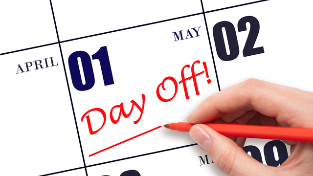 Daniel Vodă: 1 mai va fi zi liberă pentru majoritatea cetățenilor, însă 2 mai va fi zi lucrătoare Daniel Vodă: 1 mai va fi zi liberă pentru majoritatea cetățenilor, însă 2 mai va fi zi lucrătoare