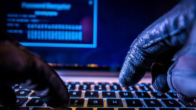 Hackeri ruși își revendică atacul cibernetic din ziua alegerilor președintelui României
 Hackeri ruși își revendică atacul cibernetic din ziua alegerilor președintelui României