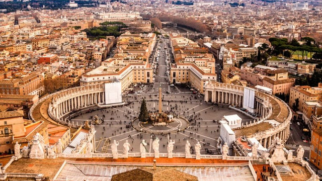 Vaticanul va dezactiva acoperirea telefoniei mobile pentru a izola conclavul în timpul alegerii Papei
Vaticanul va dezactiva acoperirea telefoniei mobile pentru a izola conclavul în timpul alegerii Papei