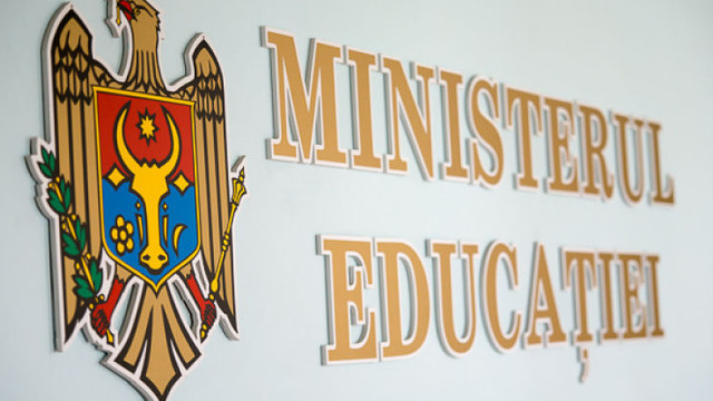 Ministerul Educației a fost sesizat că grupuri de cadre didactice participă la sesiuni de instruire în Rusia. Dan Perciun: „Aceste activități sunt ilegale și vor fi sancționate” Ministerul Educației a fost sesizat că grupuri de cadre didactice participă la sesiuni de instruire în Rusia. Dan Perciun: „Aceste activități sunt ilegale și vor fi sancționate”
