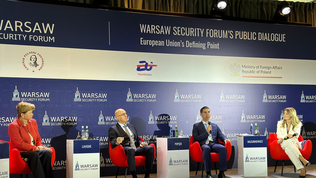 Provocările la adresa securității R. Moldova, discutate de Mihai Popșoi în cadrul Forumului de Securitate de la Varșovia Provocările la adresa securității R. Moldova, discutate de Mihai Popșoi în cadrul Forumului de Securitate de la Varșovia