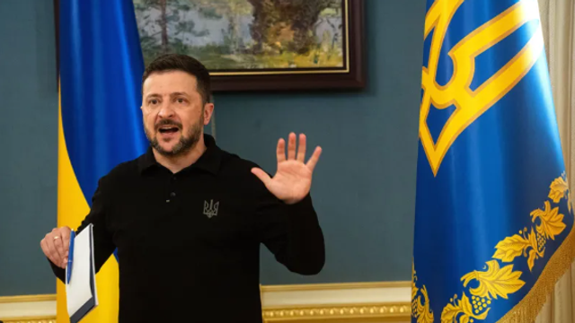 Prima reacție a lui Zelenski la oferta lui Putin: „Nu are niciun rost să continuăm uciderile nici măcar pentru o zi” Prima reacție a lui Zelenski la oferta lui Putin: „Nu are niciun rost să continuăm uciderile nici măcar pentru o zi”