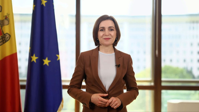 Maia Sandu: „De Ziua Familiei, le mulțumim tuturor celor care, prin dragostea lor, țin R. Moldova unită” Maia Sandu: „De Ziua Familiei, le mulțumim tuturor celor care, prin dragostea lor, țin R. Moldova unită”