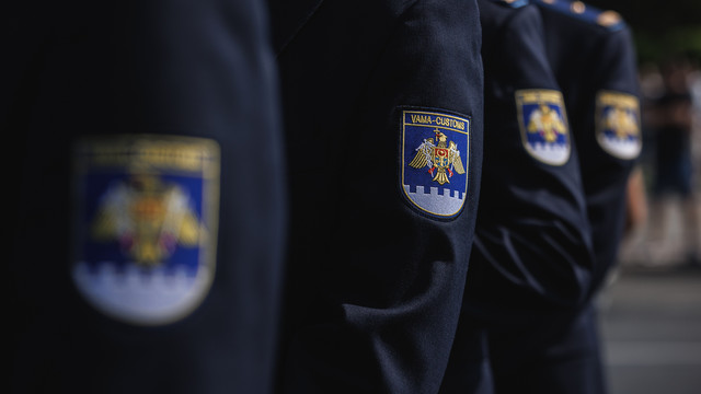 Încasări de aproape 864 milioane de lei, raportate de Serviciul Vamal în ultima săptămână
 Încasări de aproape 864 milioane de lei, raportate de Serviciul Vamal în ultima săptămână