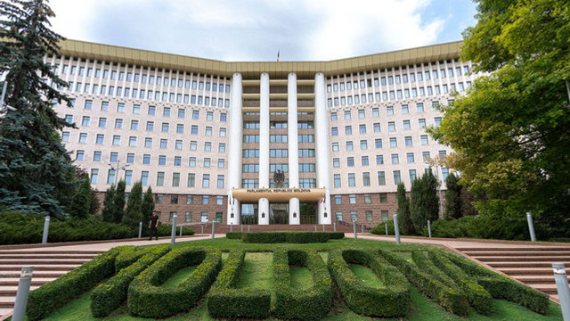 Parlamentul urmează să ratifice Acordul privind pachetul de sprijin alocat de UE Parlamentul urmează să ratifice Acordul privind pachetul de sprijin alocat de UE