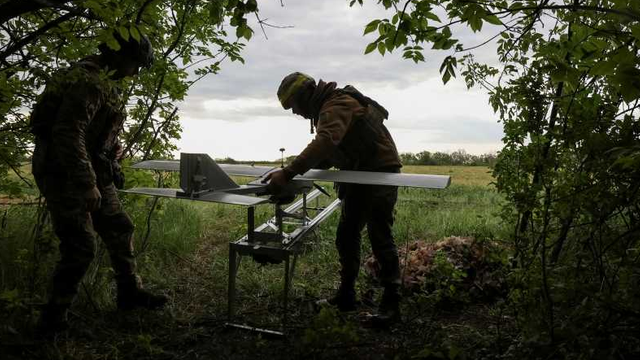 Peste 200 de drone lansate de Ucraina asupra Rusiei. O fabrică de componente electronice, vizată de atac
 Peste 200 de drone lansate de Ucraina asupra Rusiei. O fabrică de componente electronice, vizată de atac