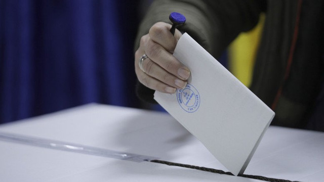 România are standarde superioare celor din SUA în ceea ce privește organizarea alegerilor, afirmă președintele Comisiei Electorale Federale, care a observat primul tur din 4 mai România are standarde superioare celor din SUA în ceea ce privește organizarea alegerilor, afirmă președintele Comisiei Electorale Federale, care a observat primul tur din 4 mai