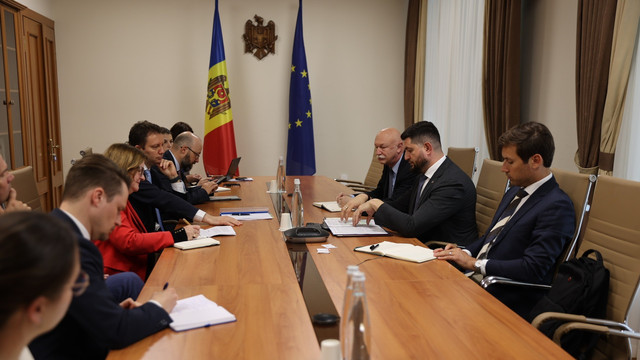 Dorin Junghietu a discutat cu un grup de europarlamentari despre consolidarea securității energetice a Republicii Moldova și pregătirea pentru sezonul rece Dorin Junghietu a discutat cu un grup de europarlamentari despre consolidarea securității energetice a Republicii Moldova și pregătirea pentru sezonul rece