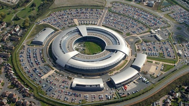 Marea Britanie va dezlănțui o armată de hackeri împotriva lui Putin: „Tastatura a devenit o armă de război” Marea Britanie va dezlănțui o armată de hackeri împotriva lui Putin: „Tastatura a devenit o armă de război”