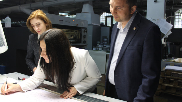 CEC va tipări peste 13 mii buletine de vot pentru turul doi al alegerilor locale noi CEC va tipări peste 13 mii buletine de vot pentru turul doi al alegerilor locale noi