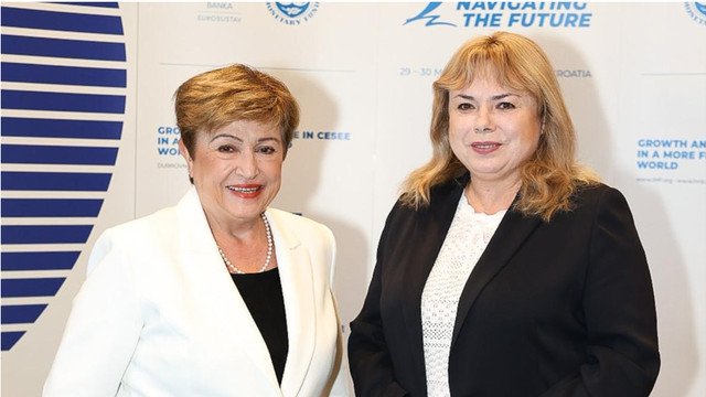 Anca Dragu, întrevedere cu directorul general al FMI: „Reformele pe care le implementăm ne ajută să construim o economie mai pregătită pentru integrarea în UE” Anca Dragu, întrevedere cu directorul general al FMI: „Reformele pe care le implementăm ne ajută să construim o economie mai pregătită pentru integrarea în UE”