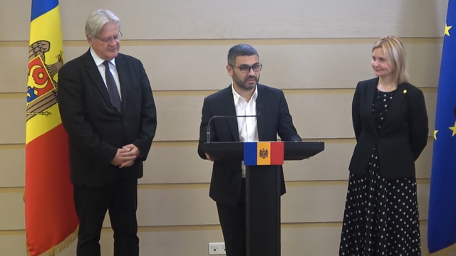 Proiectul Twinning, finanțat de Uniunea Europeană | Deputatul român Petre Florin Manole: „Parlamentul Republicii Moldova are inclusiv acest rol, de a propăvădui valorile europene” Proiectul Twinning, finanțat de Uniunea Europeană | Deputatul român Petre Florin Manole: „Parlamentul Republicii Moldova are inclusiv acest rol, de a propăvădui valorile europene”