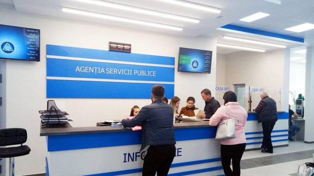 Aproape 74 de mii de oameni au cerut cărți de identitate noi, în două luni
 Aproape 74 de mii de oameni au cerut cărți de identitate noi, în două luni