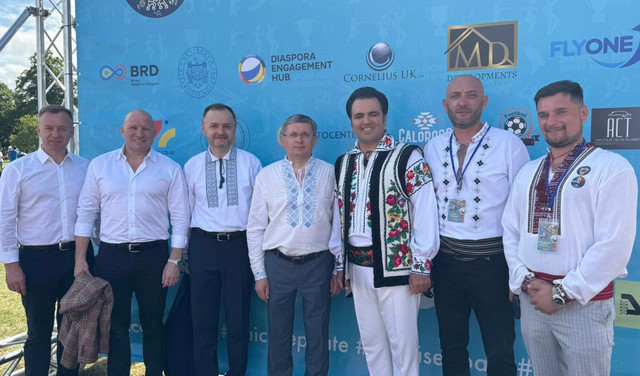 FOTO | „Am văzut cum la mii de kilometri de casă a prins viață un colț din Republica Moldova”. Igor Grosu, prezent la două festivaluri alături de diaspora din Londra