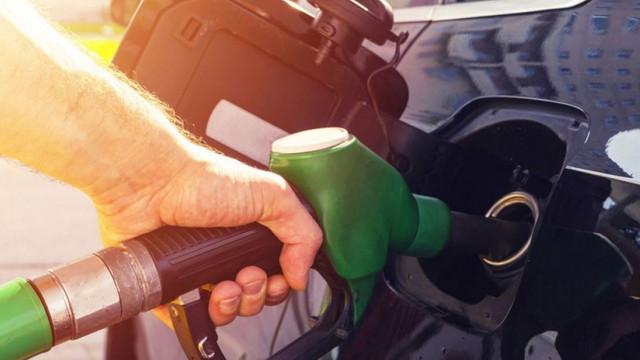 Benzina și motorina se ieftinesc. Cât vor costa carburanții auto mâine, 3 iunie