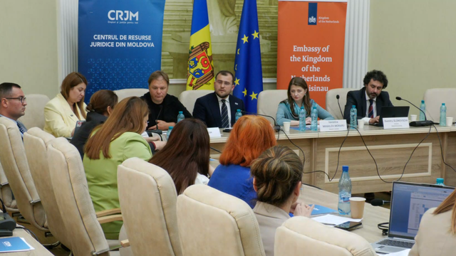 Majoritatea judecătorilor și procurorilor sunt dispuși să treacă prin vetting, conform unui sondaj privind justiția și fenomenul corupției, prezentat la Chișinău 