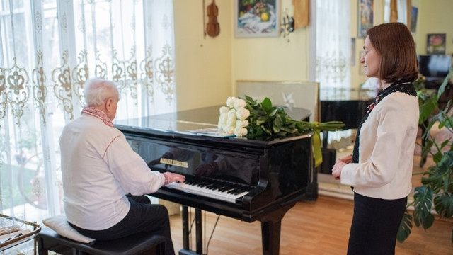 Ziua funeraliilor lui Eugen Doga va fi decretată zi de doliu național. Maia Sandu: „Moldova a fost mai frumoasă și mai bogată datorită domniei sale. Ne luăm rămas-bun cu durere, dar și cu recunoștință” Ziua funeraliilor lui Eugen Doga va fi decretată zi de doliu național. Maia Sandu: „Moldova a fost mai frumoasă și mai bogată datorită domniei sale. Ne luăm rămas-bun cu durere, dar și cu recunoștință”