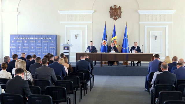 Procurorul general interimar Alexandru Machidon a stabilit regulile și prioritățile instituționale într-o ședință de lucru cu procurorii-șefi