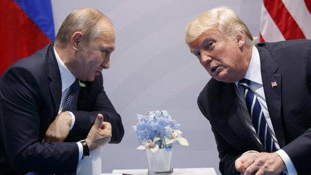 Donald Trump spune că nu vede nicio șansă pentru o rezolvare imediată a războiului din Ucraina, după o discuție la telefon cu Vladimir Putin Donald Trump spune că nu vede nicio șansă pentru o rezolvare imediată a războiului din Ucraina, după o discuție la telefon cu Vladimir Putin