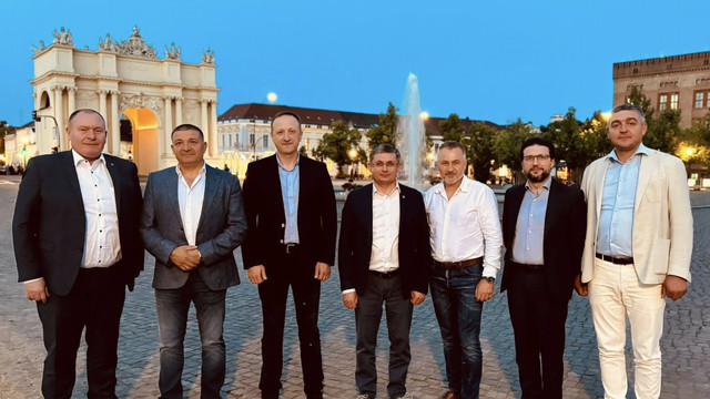 Igor Grosu, întrevedere cu mai mulți moldoveni care dețin afaceri în Germania: „Cetățenii noștri, prin muncă și perseverență, reușesc oriunde s-ar afla” Igor Grosu, întrevedere cu mai mulți moldoveni care dețin afaceri în Germania: „Cetățenii noștri, prin muncă și perseverență, reușesc oriunde s-ar afla”