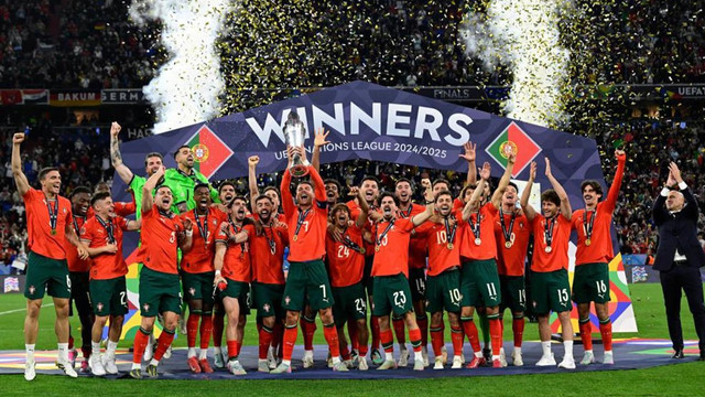 Portugalia a cucerit trofeul Ligii Națiunilor. Cristiano Ronaldo a marcat și a ajuns la 138 de goluri pentru țara sa Portugalia a cucerit trofeul Ligii Națiunilor. Cristiano Ronaldo a marcat și a ajuns la 138 de goluri pentru țara sa