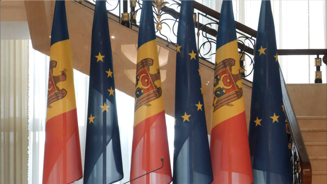 LIVE | Conferința de presă susținută de Vicepreședinta Executivă a Comisiei Europene, Roxana Mînzatu, ministrul Muncii și Protecției Sociale, Alexei Buzu, și ministrul Educației și Cercetării, Dan Perciun LIVE | Conferința de presă susținută de Vicepreședinta Executivă a Comisiei Europene, Roxana Mînzatu, ministrul Muncii și Protecției Sociale, Alexei Buzu, și ministrul Educației și Cercetării, Dan Perciun