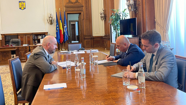 Vladimir Bolea, întrevedere cu președintele Senatului României, Ilie Bolojan. Cooperarea strategică și infrastructura feroviară, în discuții
 Vladimir Bolea, întrevedere cu președintele Senatului României, Ilie Bolojan. Cooperarea strategică și infrastructura feroviară, în discuții
